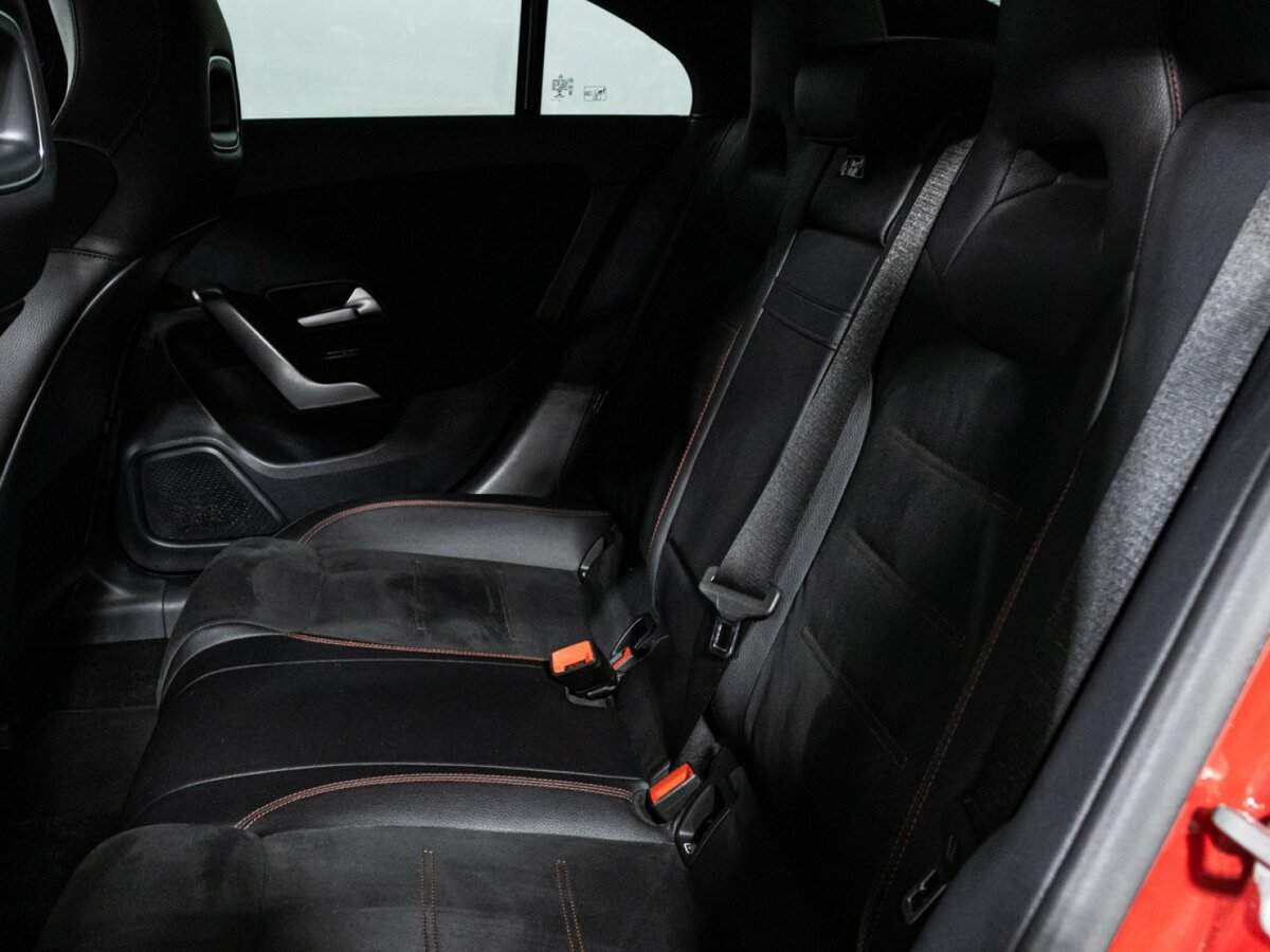 Купить Mercedes-Benz CLA с пробегом. Фото: #9