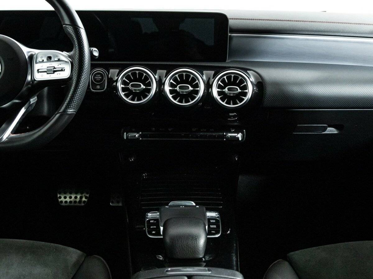 Купить Mercedes-Benz CLA с пробегом. Фото: #13