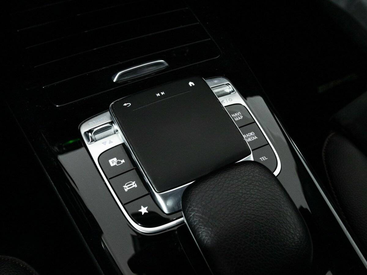 Купить Mercedes-Benz CLA с пробегом. Фото: #17