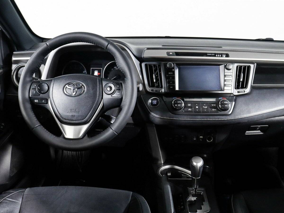 Купить Toyota RAV4 с пробегом. Фото: #11