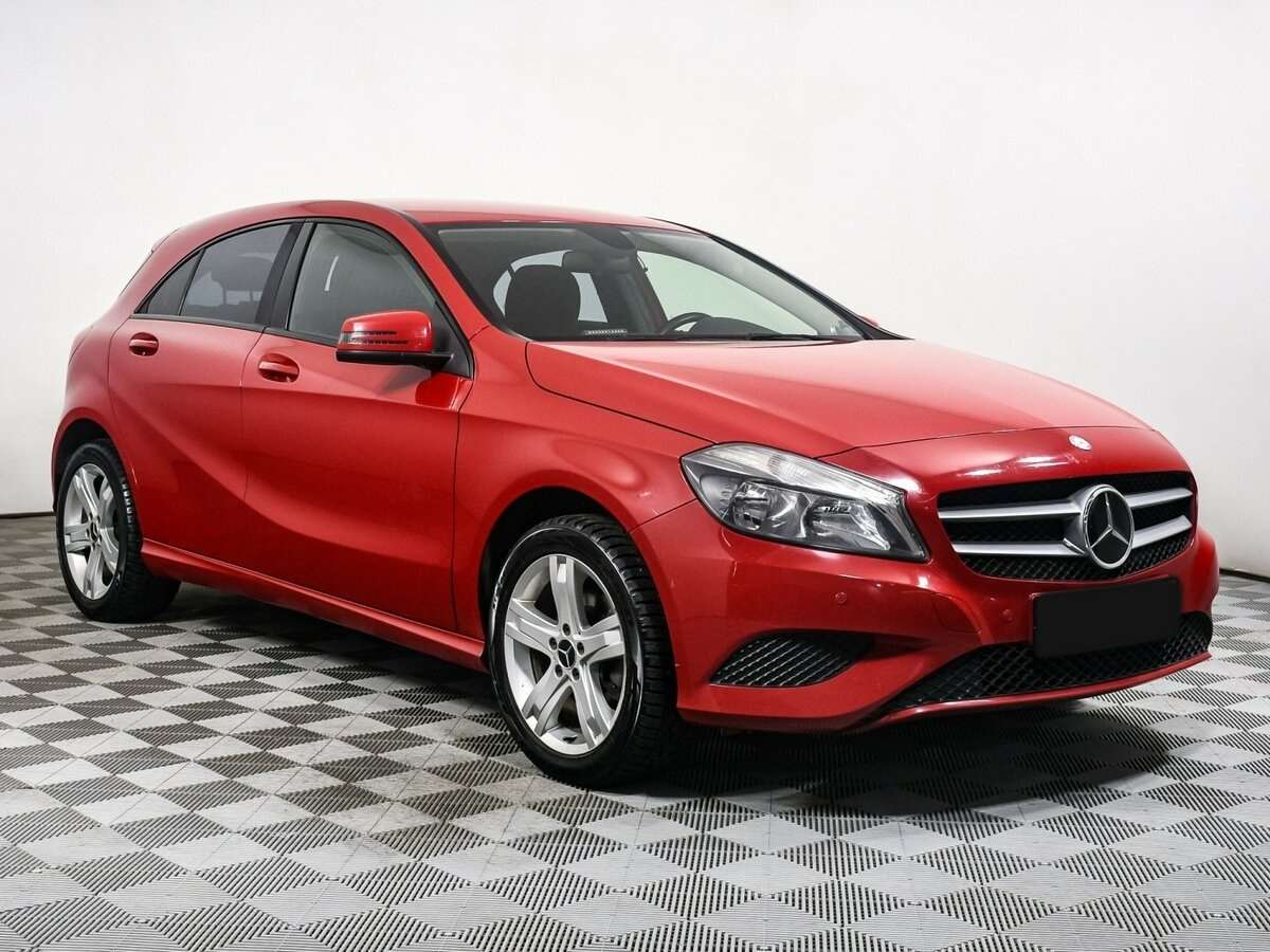 Купить Mercedes-Benz A-Класс с пробегом. Фото: #2