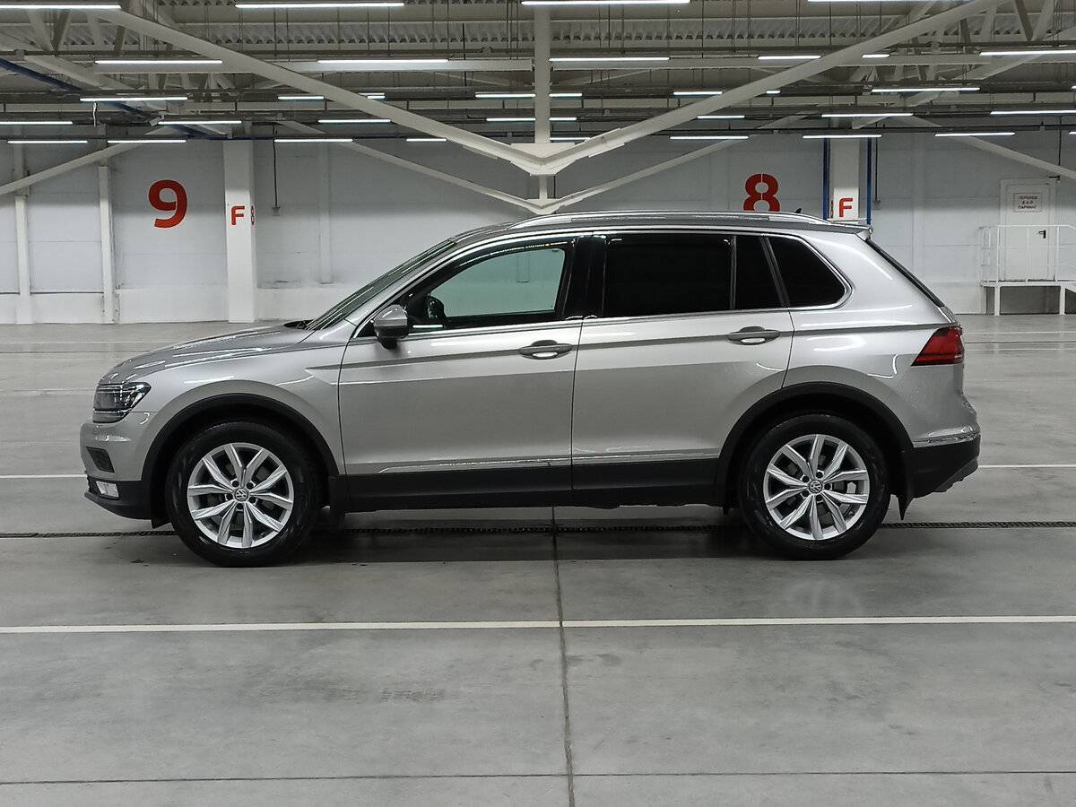 Купить Volkswagen Tiguan с пробегом. Фото: #7