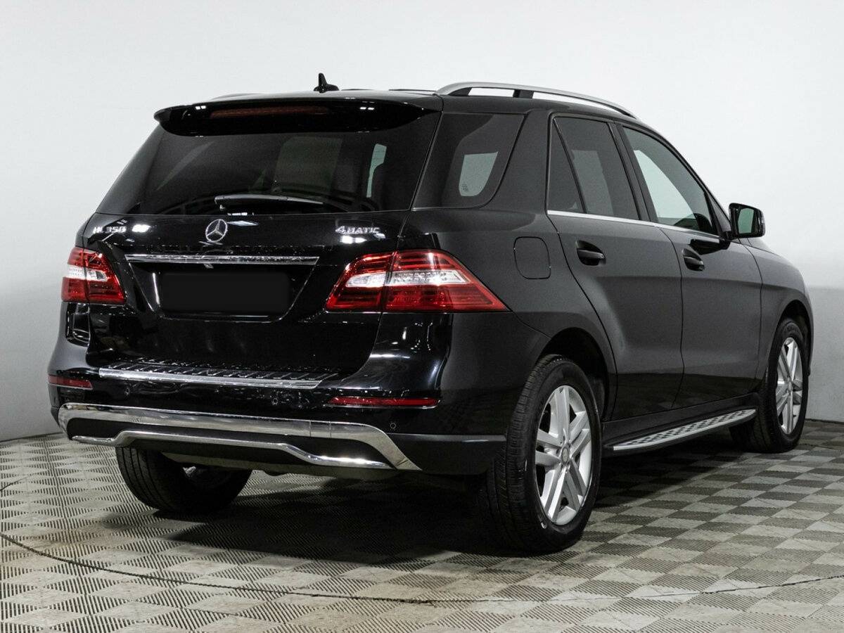 Купить Mercedes-Benz M-Класс с пробегом. Фото: #4