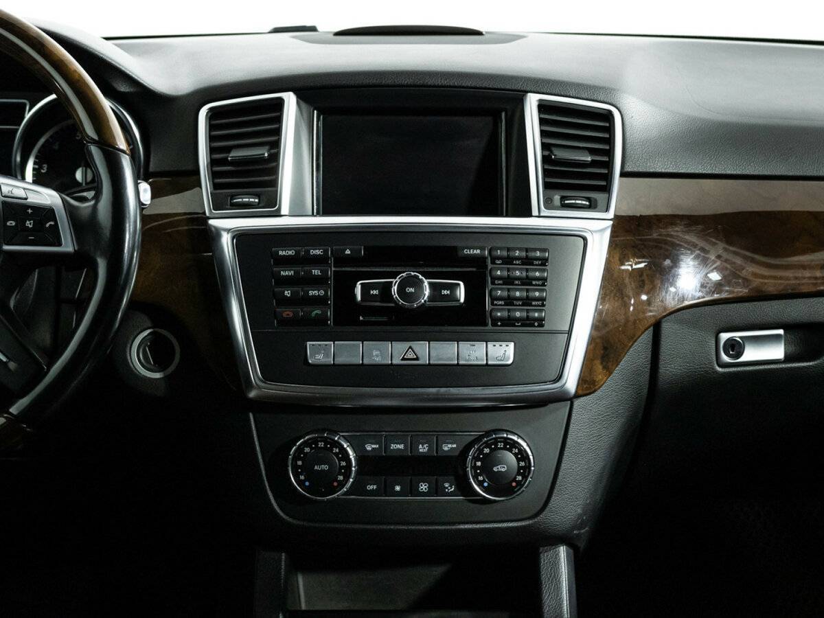 Купить Mercedes-Benz M-Класс с пробегом. Фото: #13