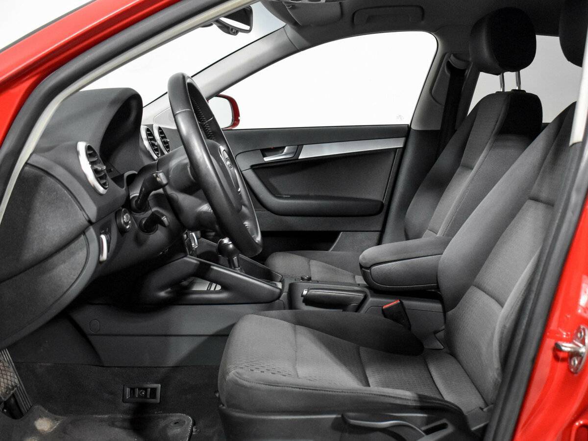 Купить Audi A3 с пробегом. Фото: #9