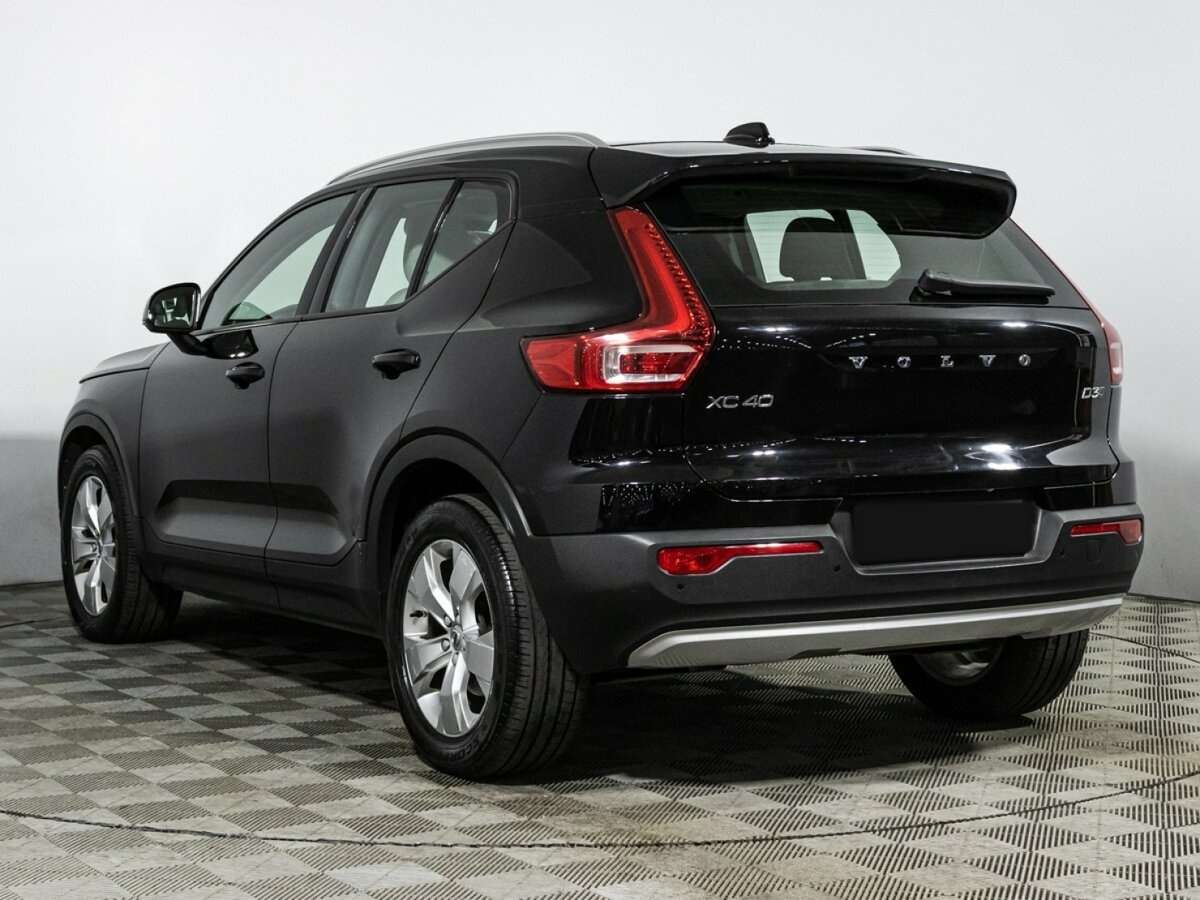 Купить Volvo XC40 с пробегом. Фото: #6