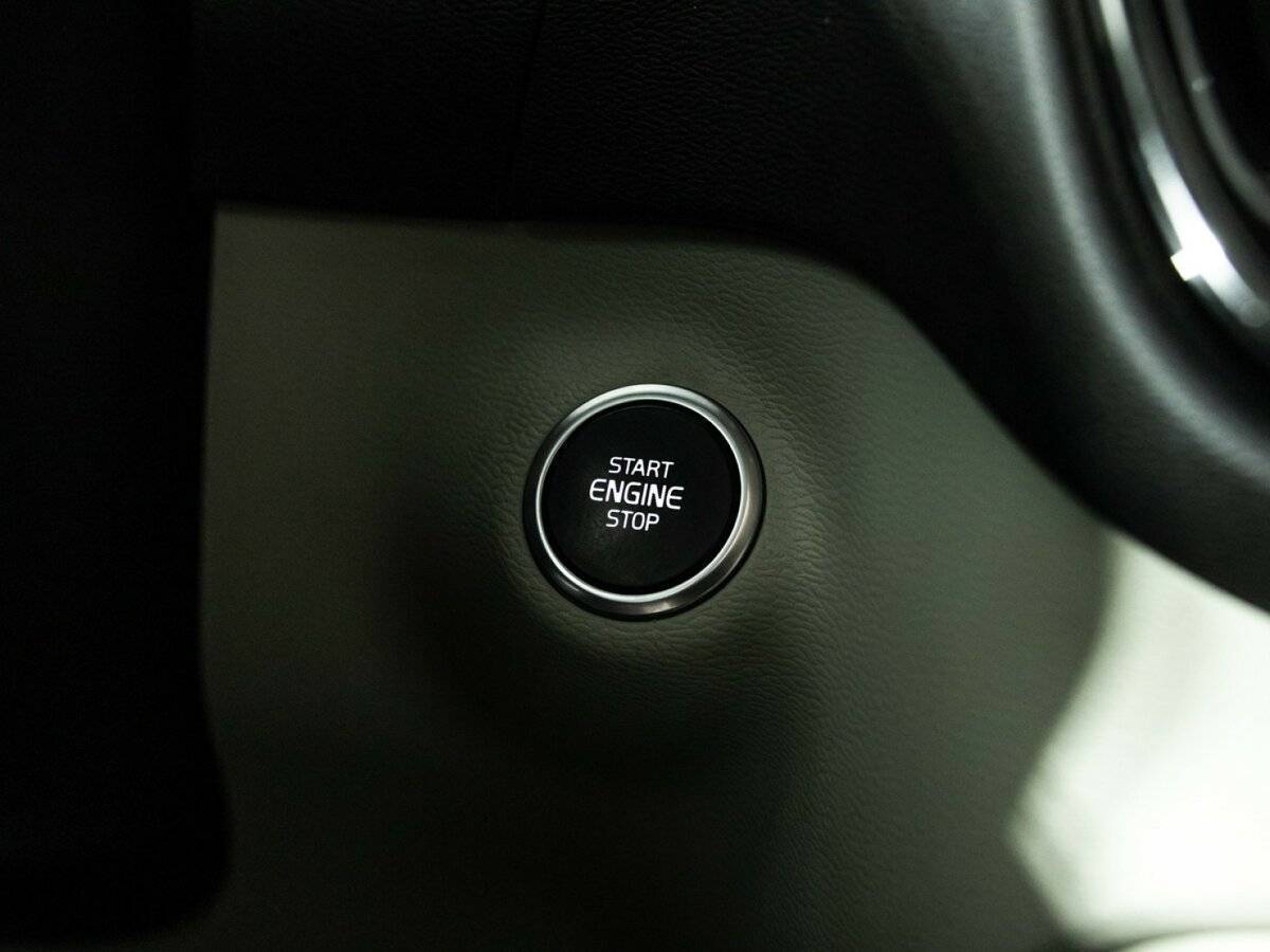 Купить Volvo XC40 с пробегом. Фото: #18