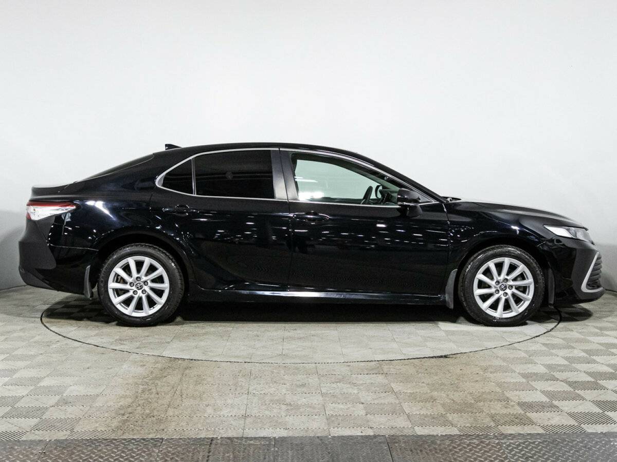 Купить Toyota Camry с пробегом. Фото: #3