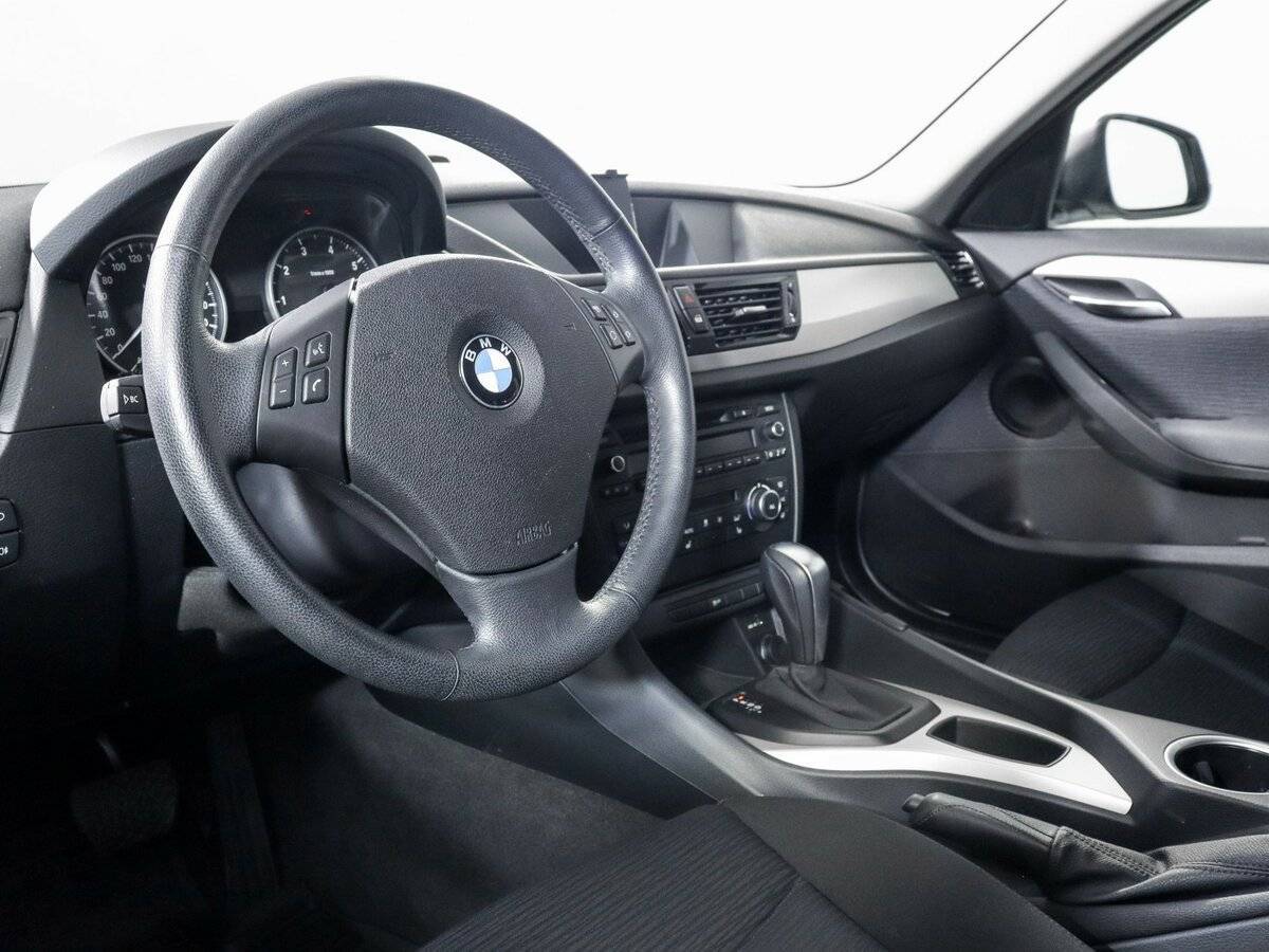 Купить BMW X1 с пробегом. Фото: #10