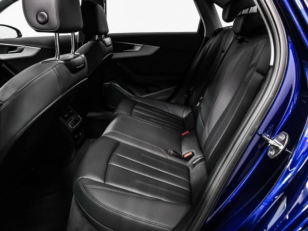 Купить Audi A4 с пробегом. Фото: #13