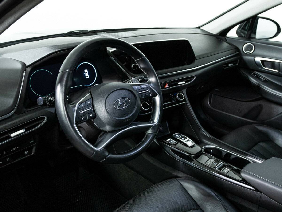 Купить Hyundai Sonata с пробегом. Фото: #10