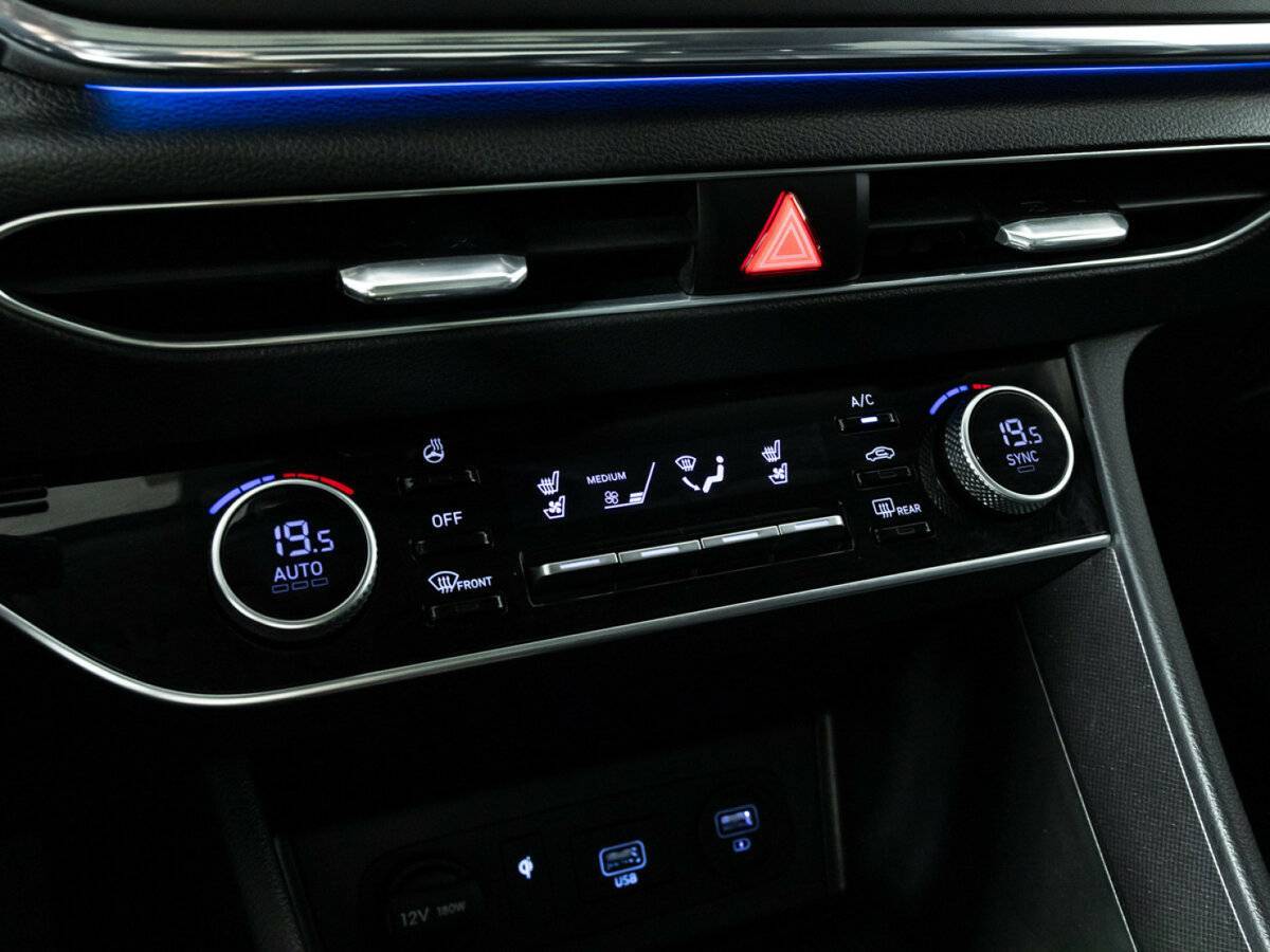 Купить Hyundai Sonata с пробегом. Фото: #20