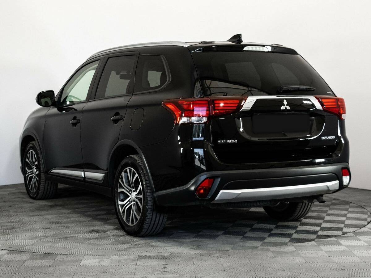 Купить Mitsubishi Outlander с пробегом. Фото: #5