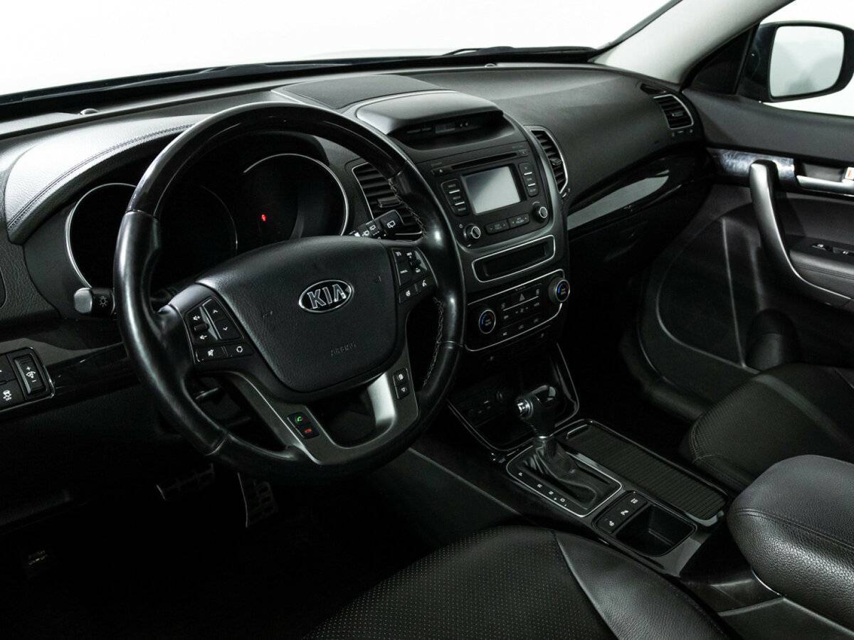 Купить Kia Sorento с пробегом. Фото: #8