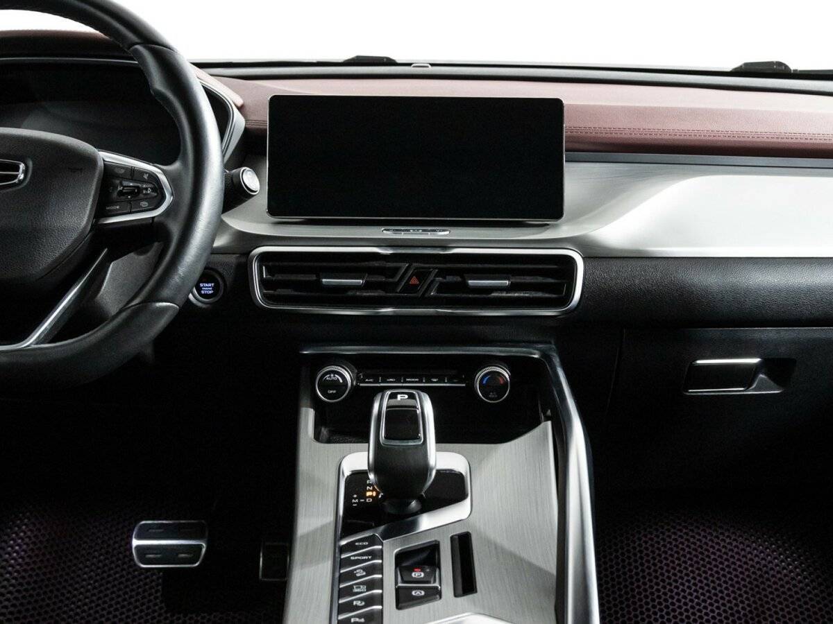 Купить Geely Coolray с пробегом. Фото: #13