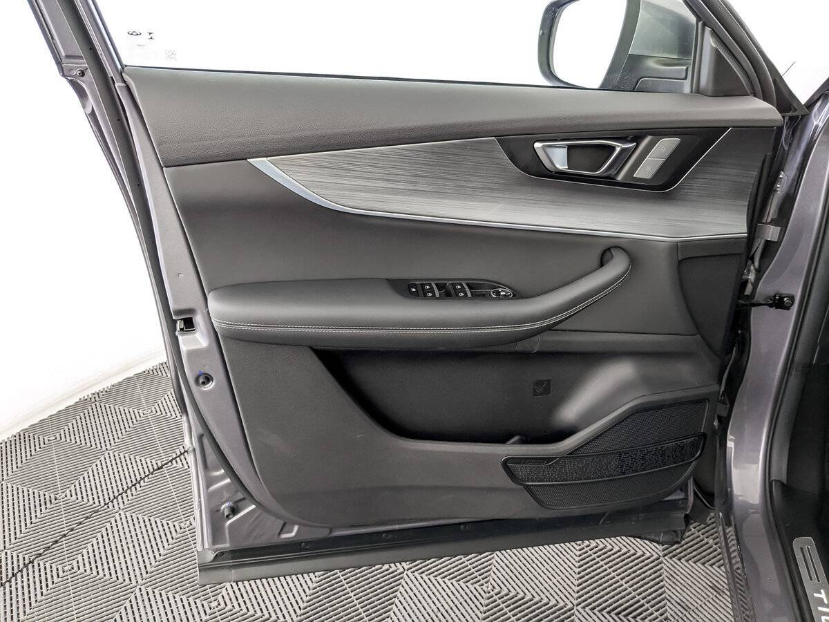 Купить Chery Tiggo 7 Pro Max с пробегом. Фото: #18