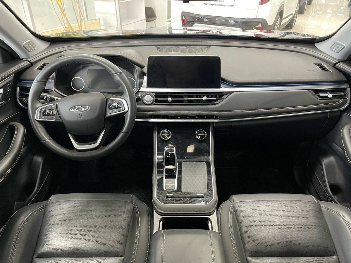 Купить Chery Tiggo 8 с пробегом. Фото: #10