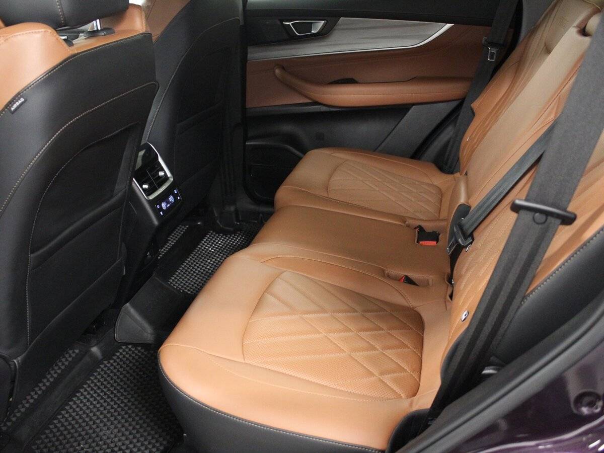 Купить Chery Tiggo 8 Pro Max с пробегом. Фото: #9