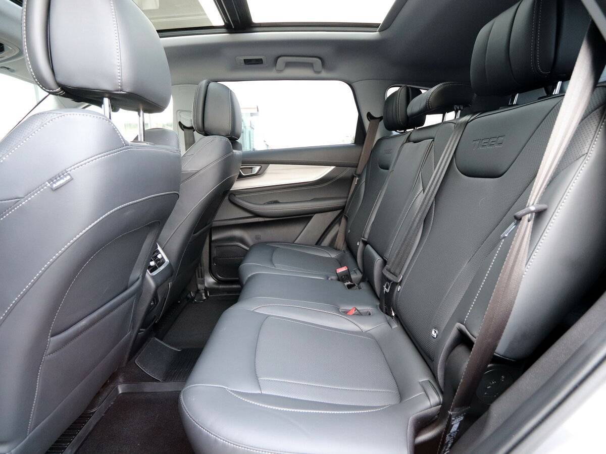 Купить Chery Tiggo 8 Pro Max с пробегом. Фото: #9