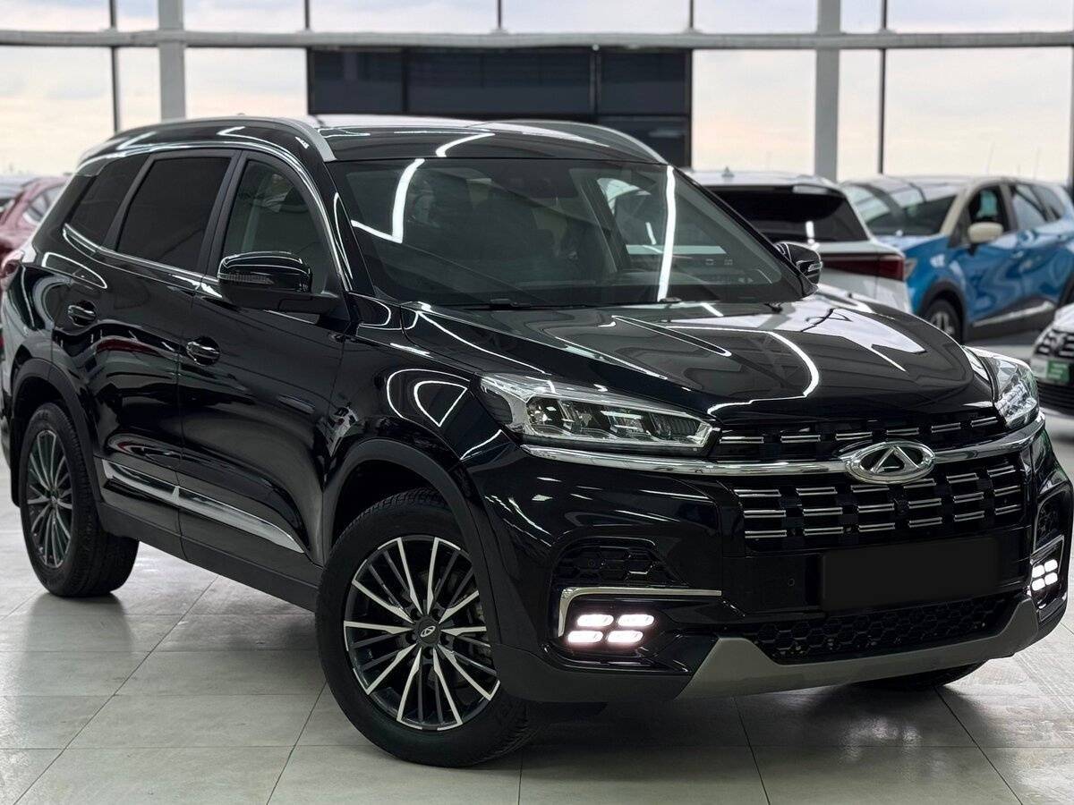 Купить Chery Tiggo 8 с пробегом. Фото: #2