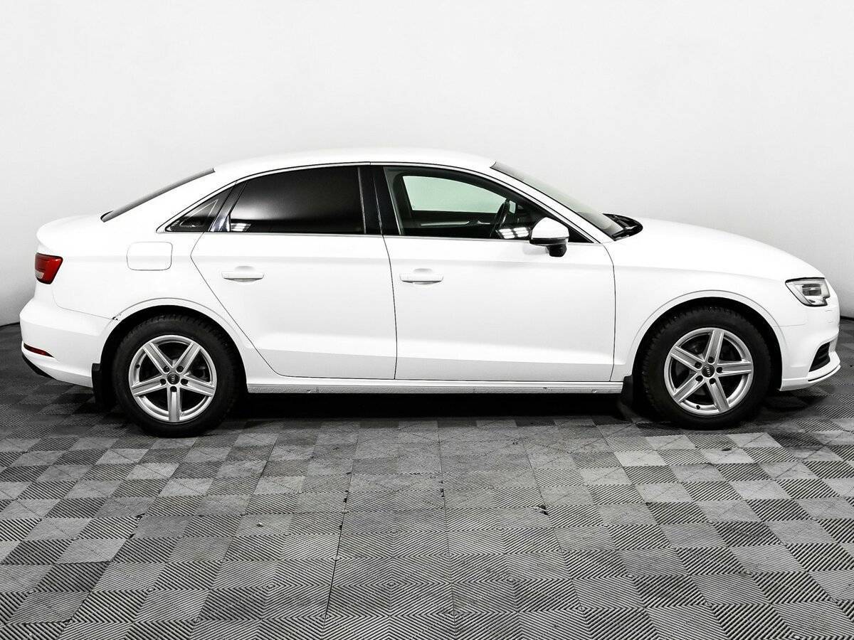 Купить Audi A3 с пробегом. Фото: #3
