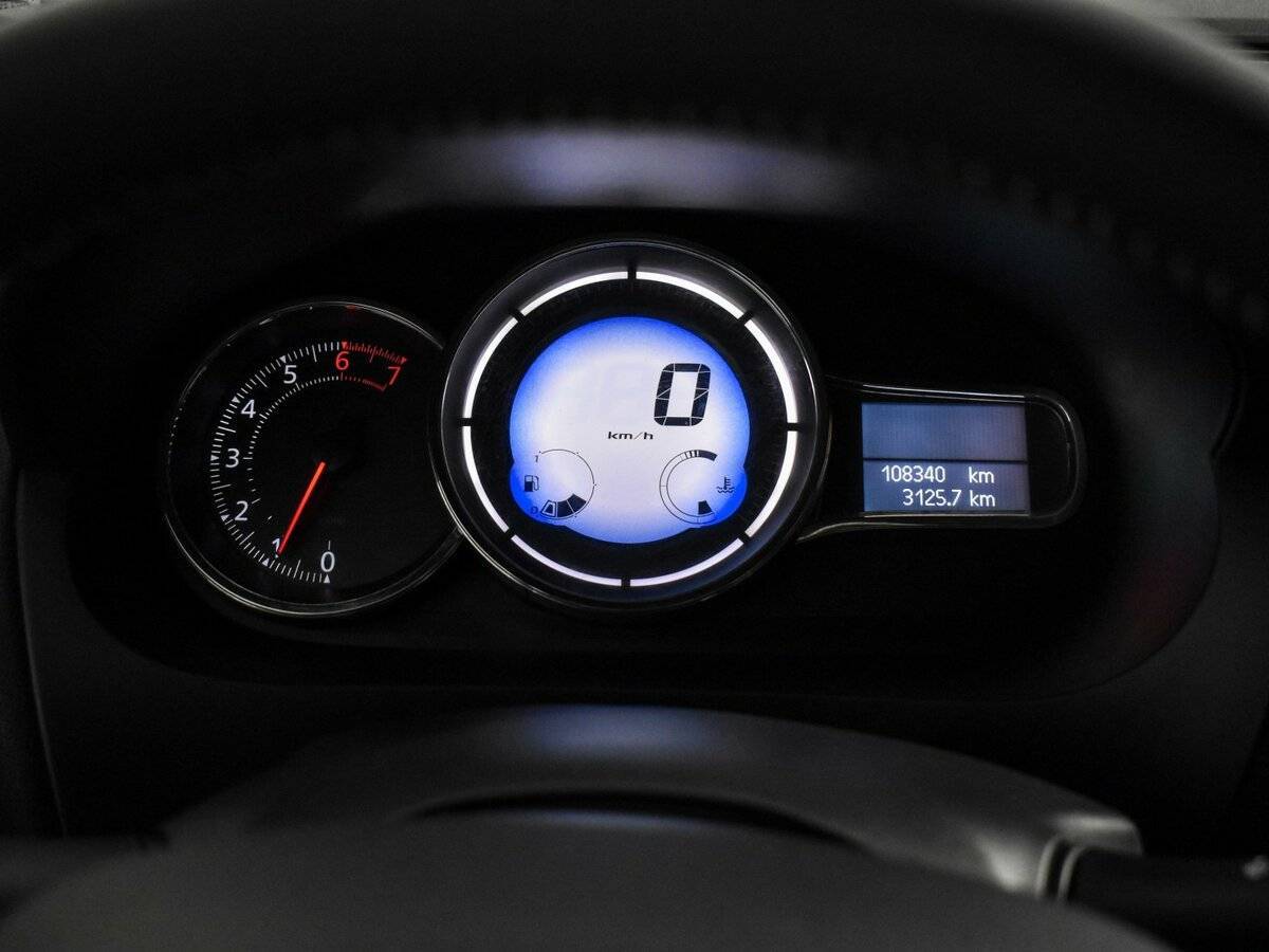 Купить Renault Fluence с пробегом. Фото: #15