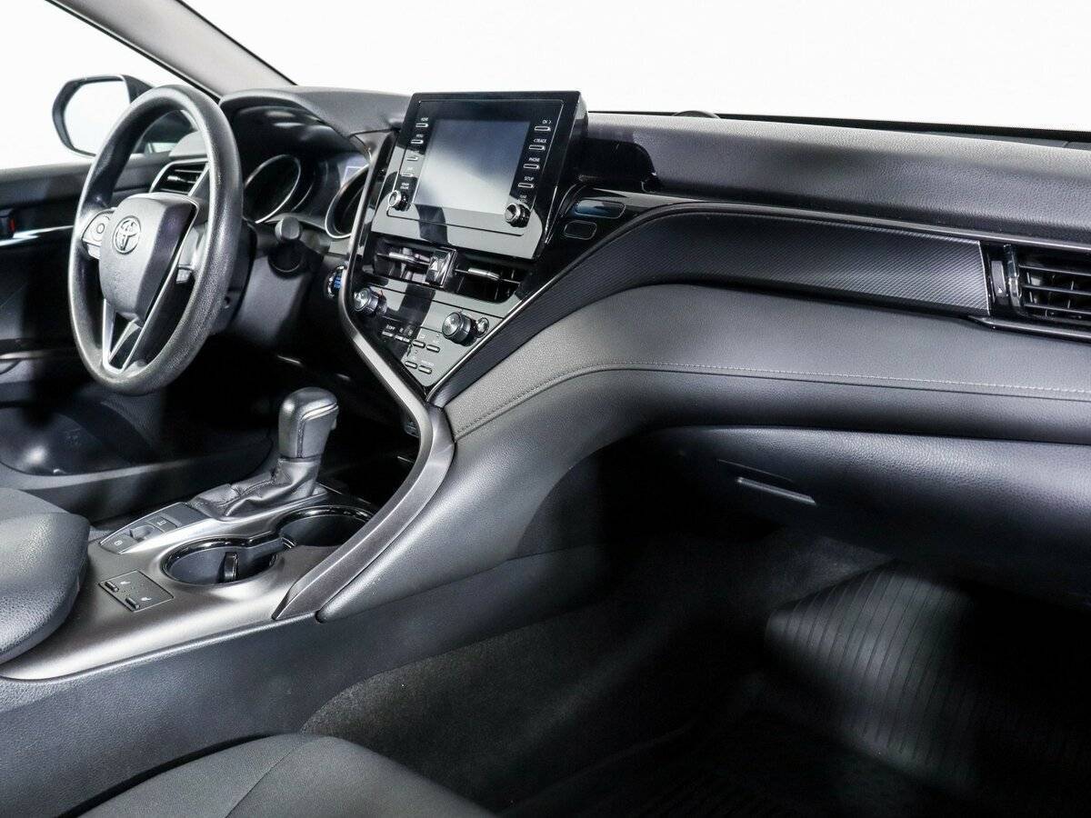 Купить Toyota Camry с пробегом. Фото: #5