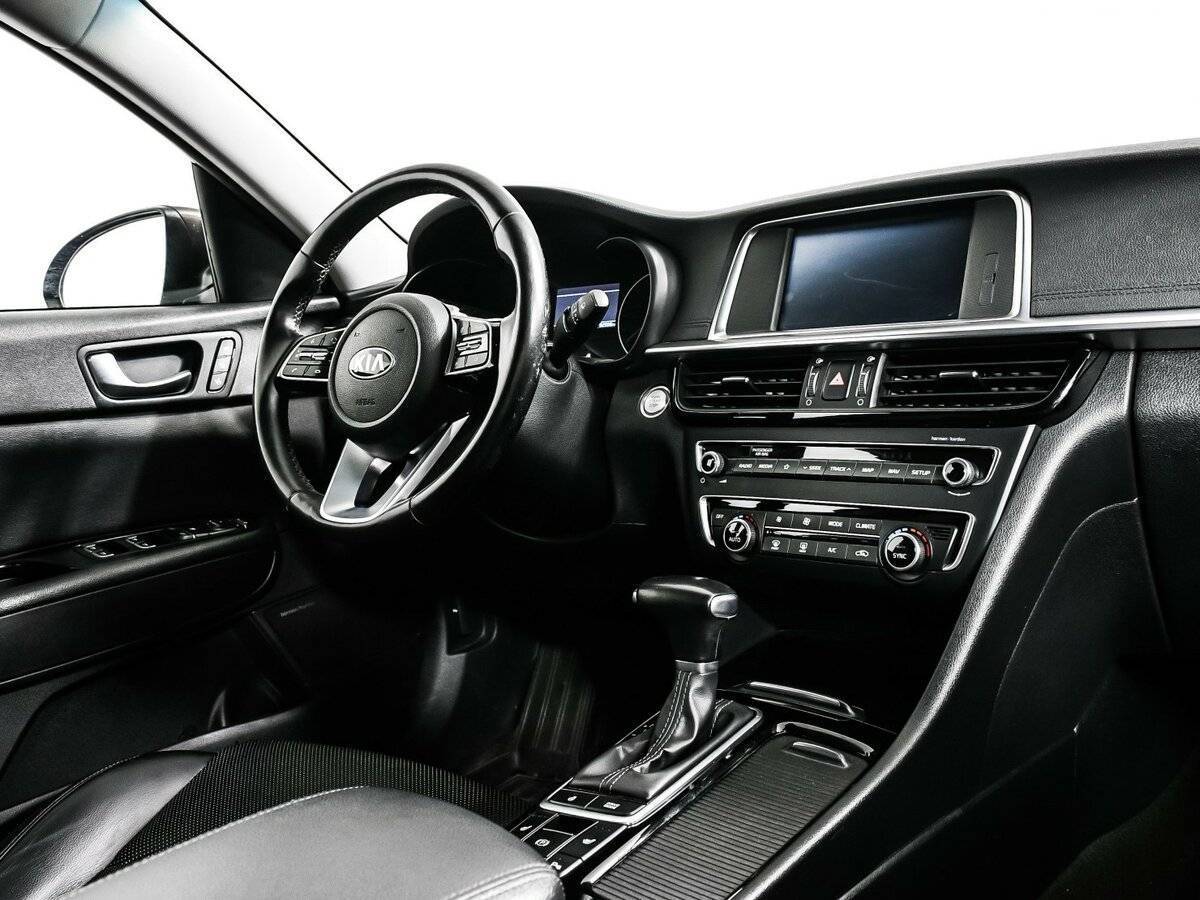 Купить Kia Optima с пробегом. Фото: #8