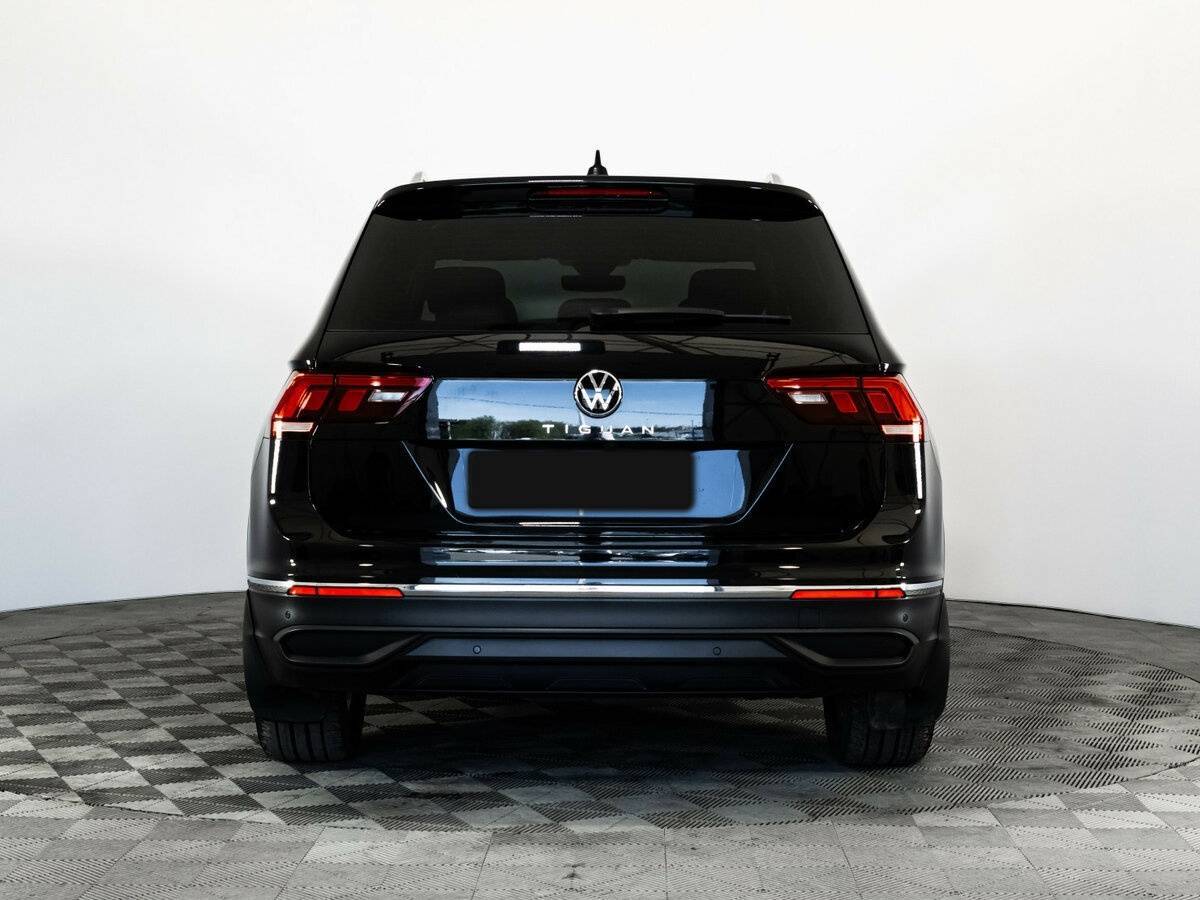 Купить Volkswagen Tiguan с пробегом. Фото: #3