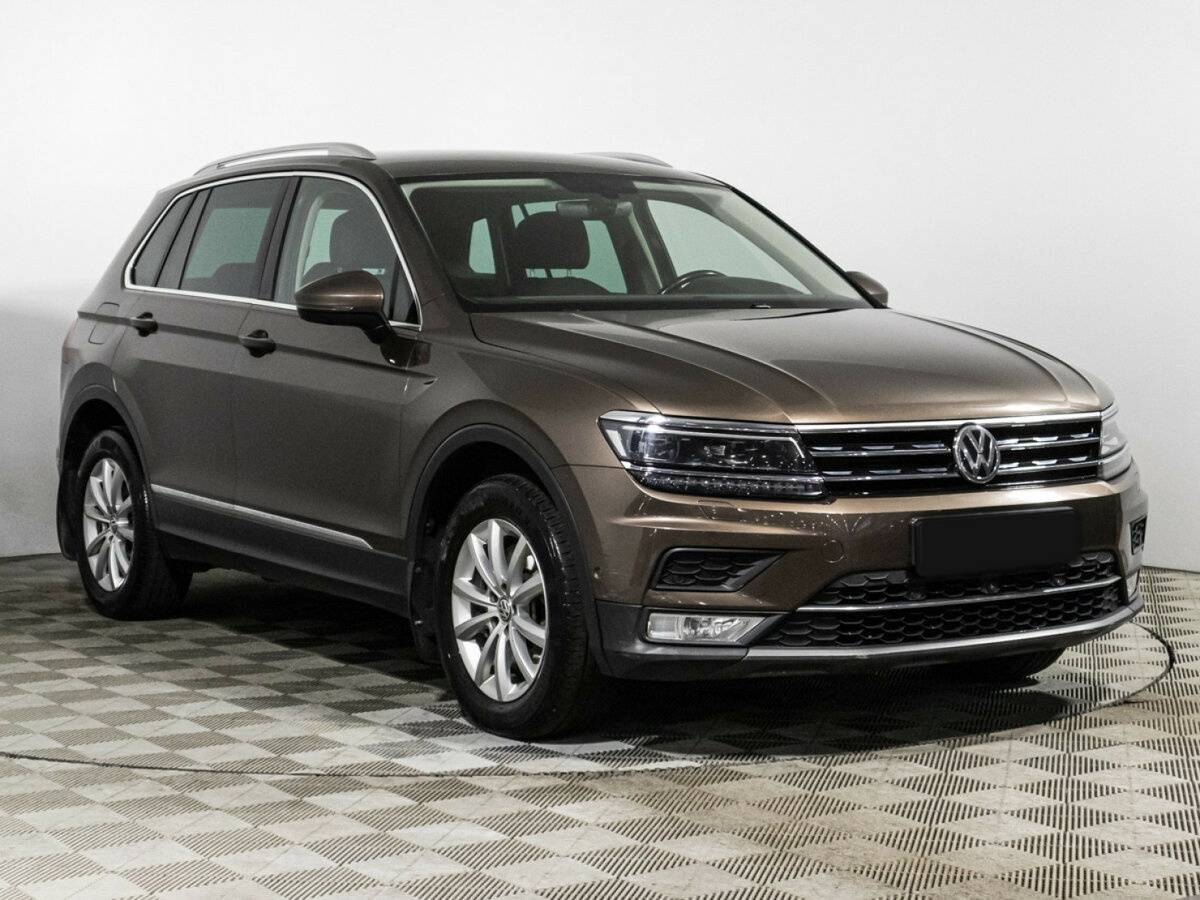 Купить Volkswagen Tiguan с пробегом. Фото: #2