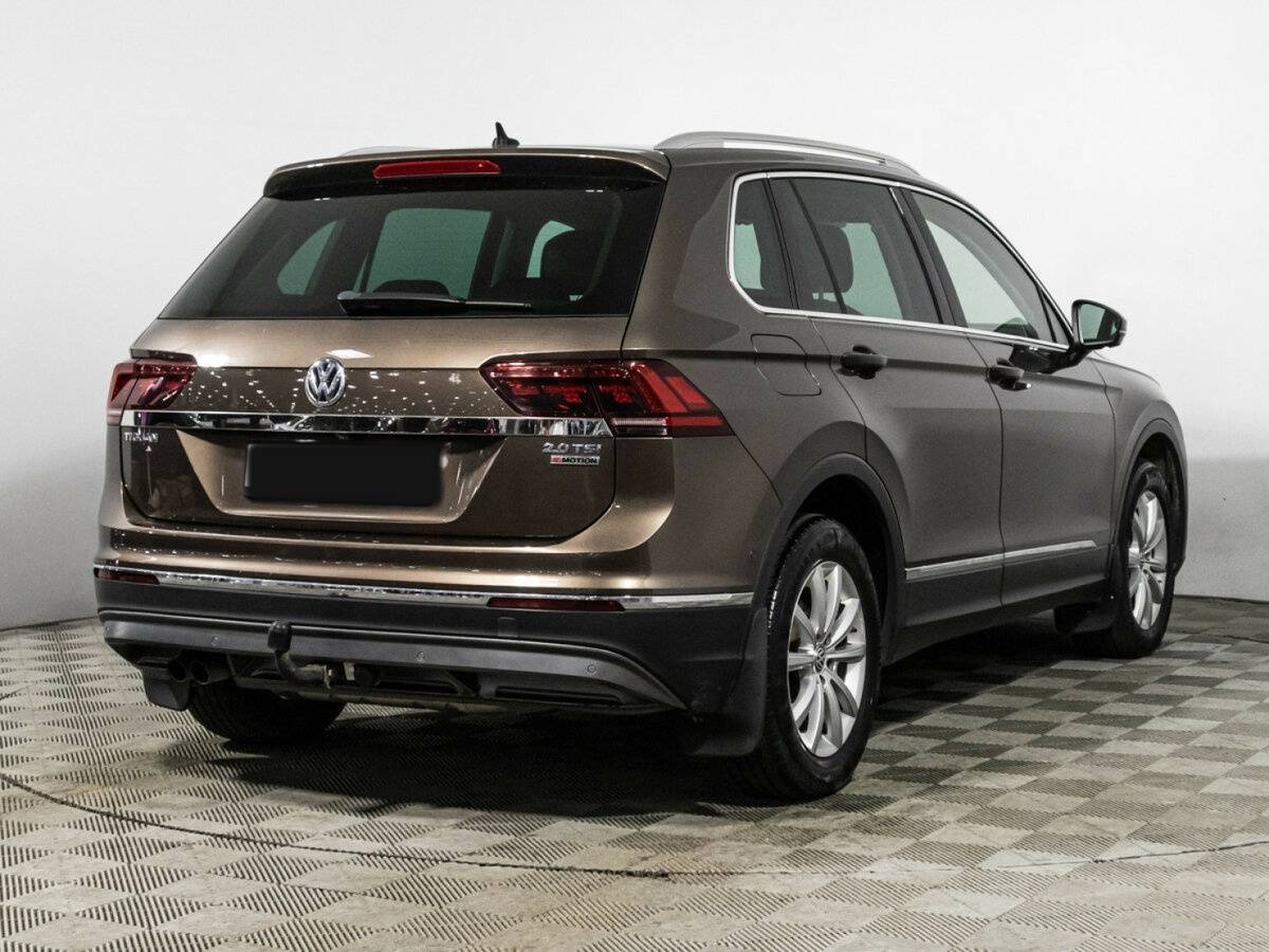 Купить Volkswagen Tiguan с пробегом. Фото: #4