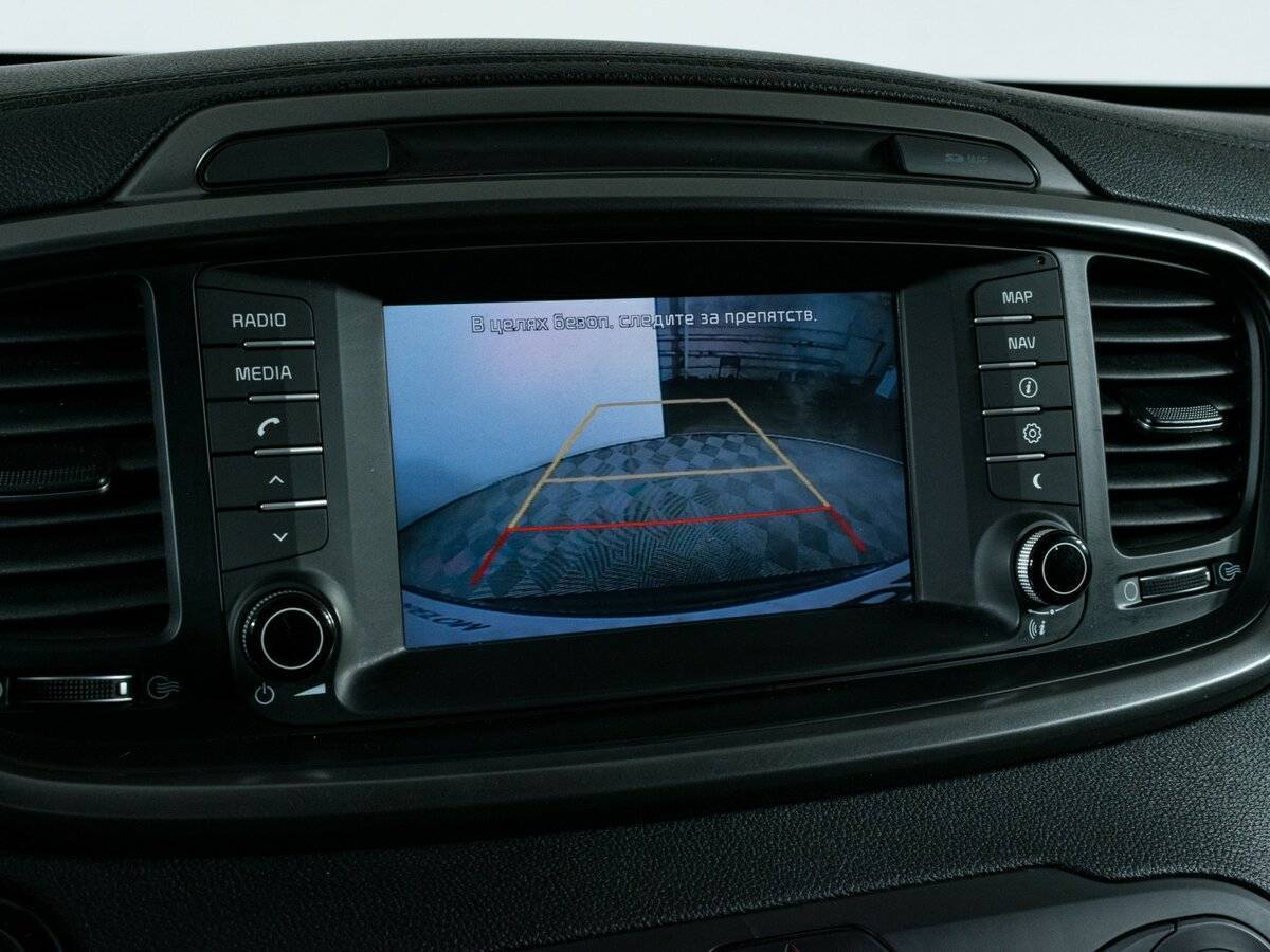 Купить Kia Sorento с пробегом. Фото: #18