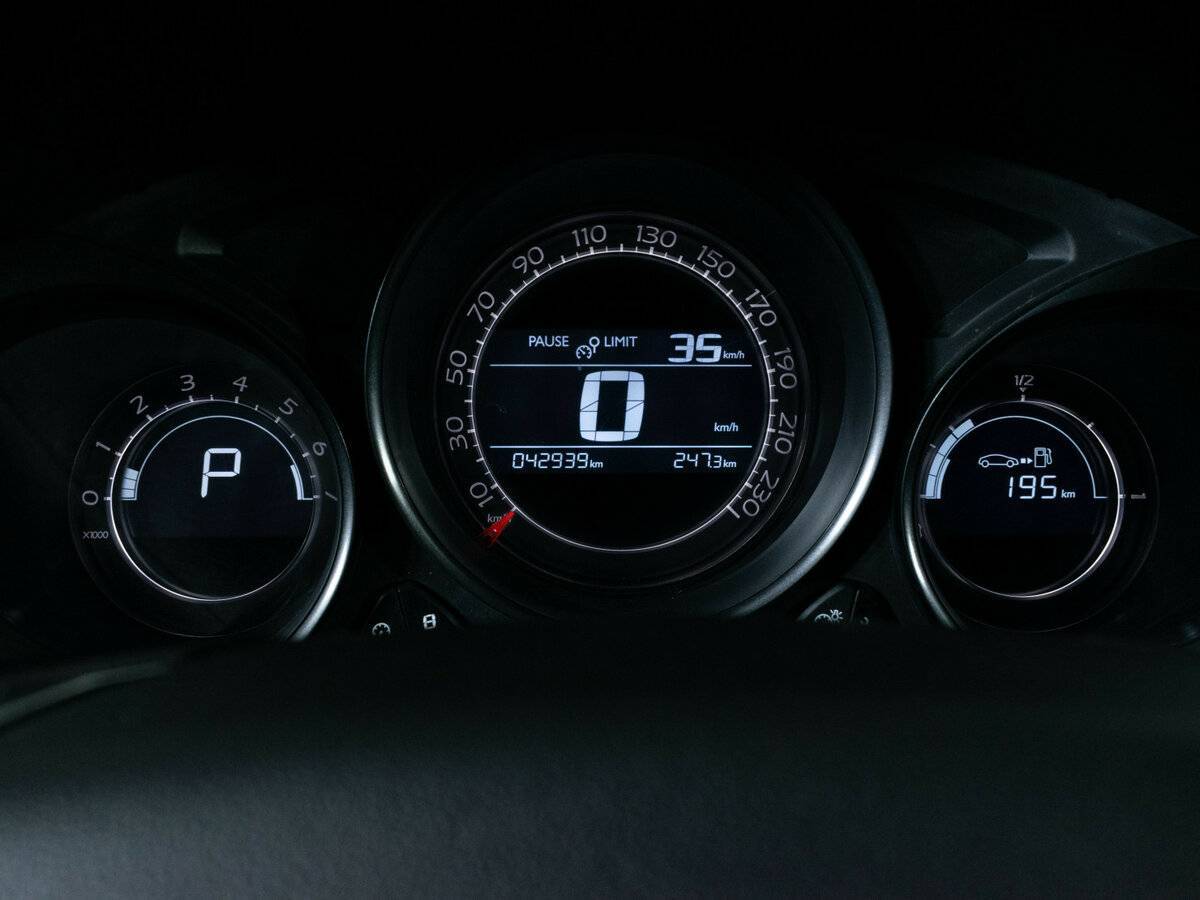 Купить Citroen C4 с пробегом. Фото: #10