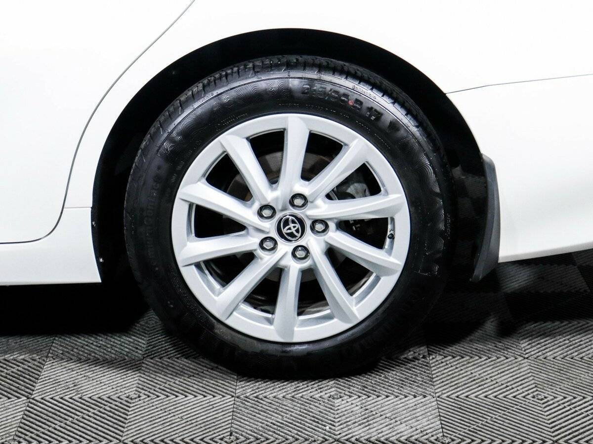 Купить Toyota Camry с пробегом. Фото: #14