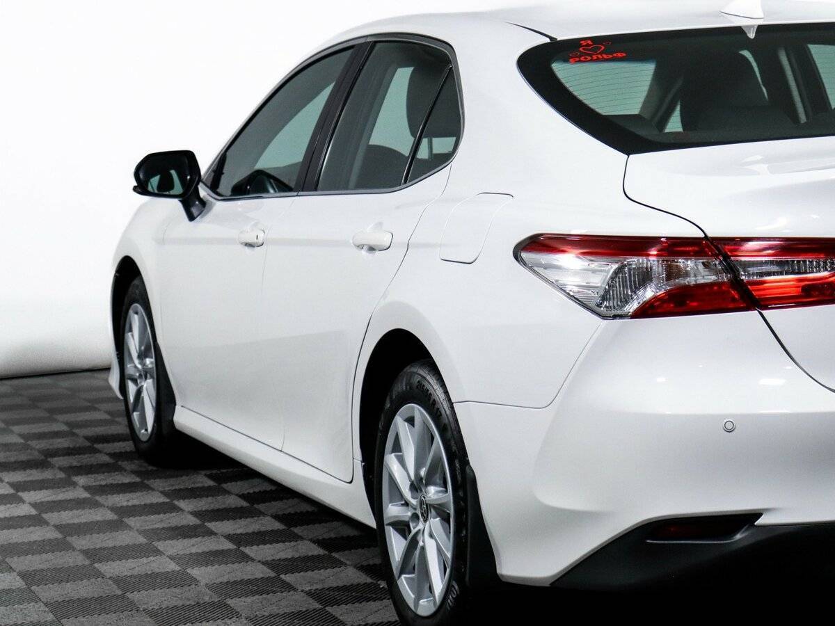Купить Toyota Camry с пробегом. Фото: #19