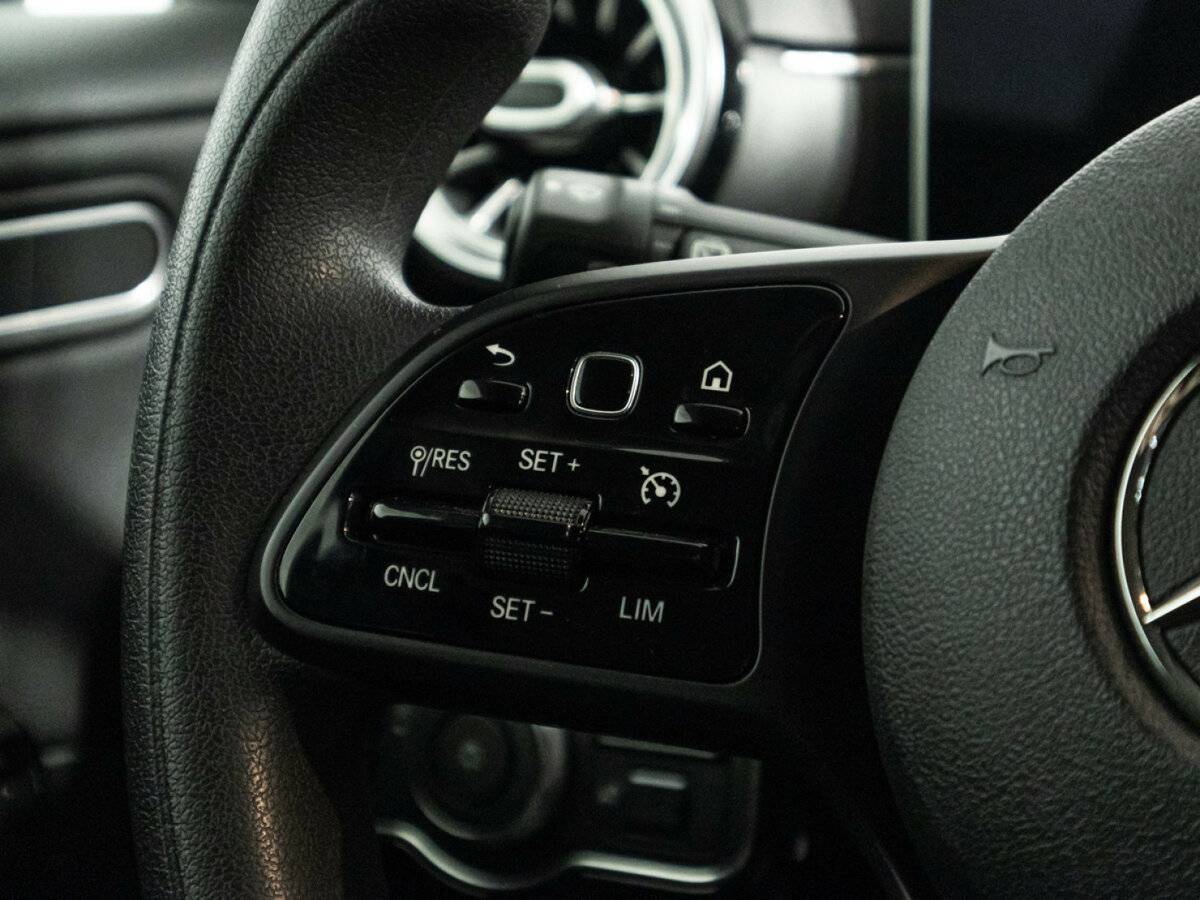 Купить Mercedes-Benz A-Класс с пробегом. Фото: #18