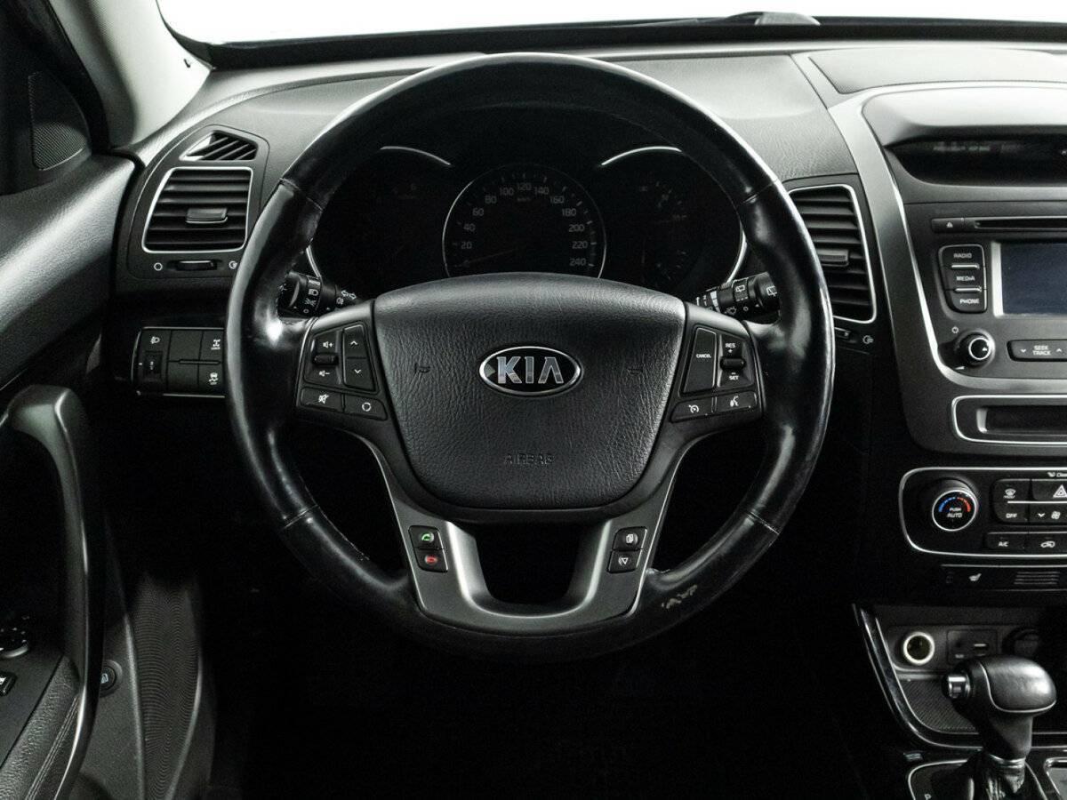 Купить Kia Sorento с пробегом. Фото: #21
