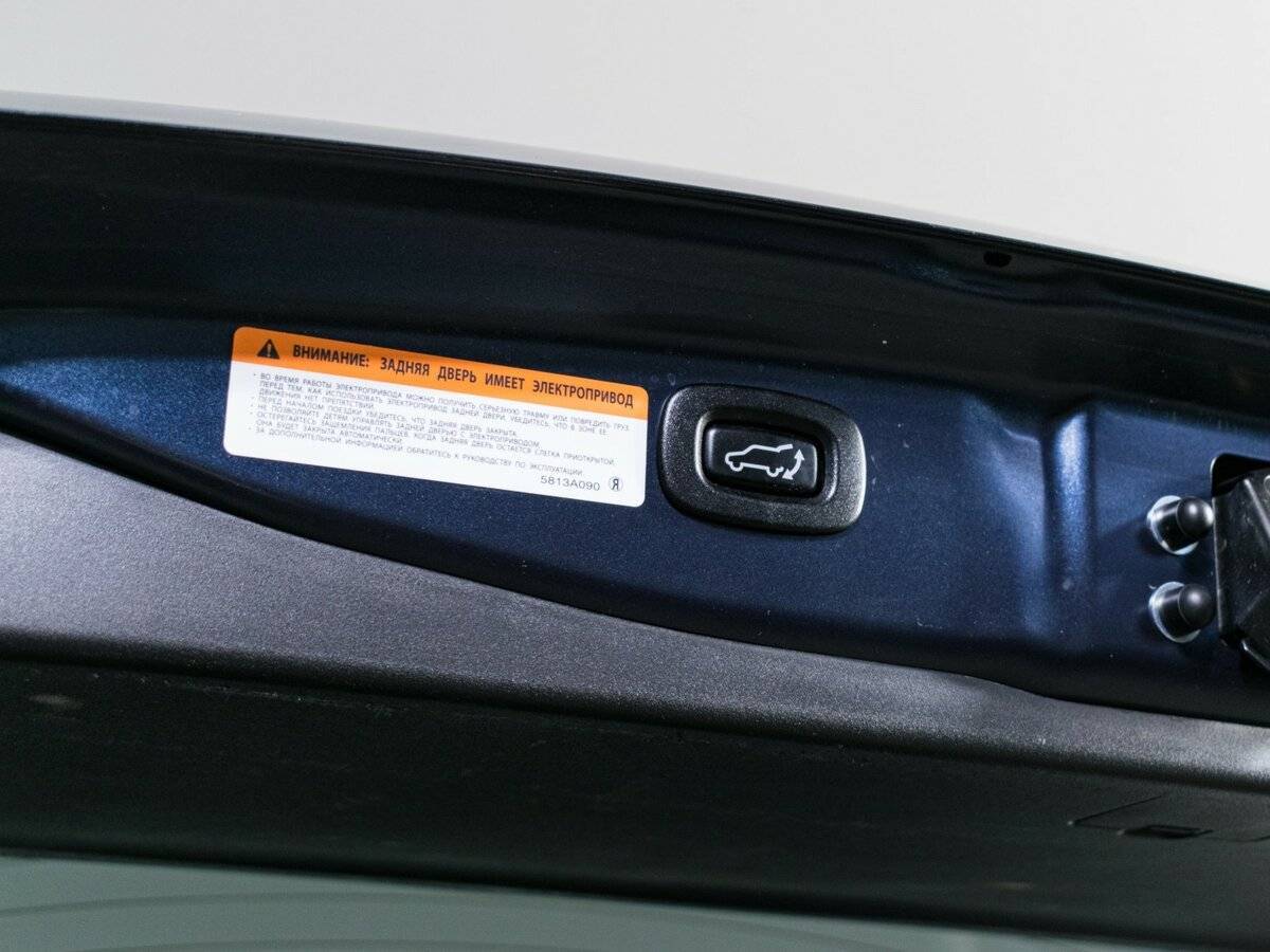 Купить Mitsubishi Outlander с пробегом. Фото: #9