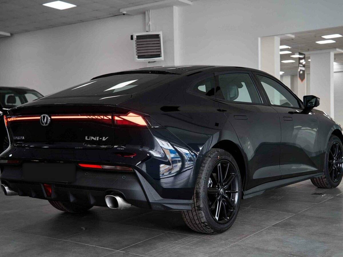 Купить Changan UNI-V с пробегом. Фото: #4