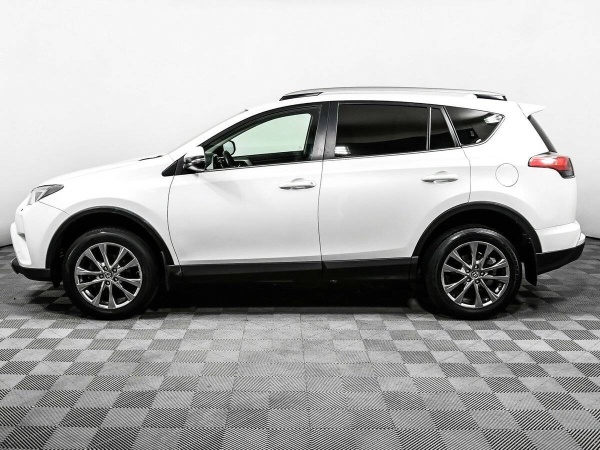 Купить Toyota RAV4 с пробегом. Фото: #7