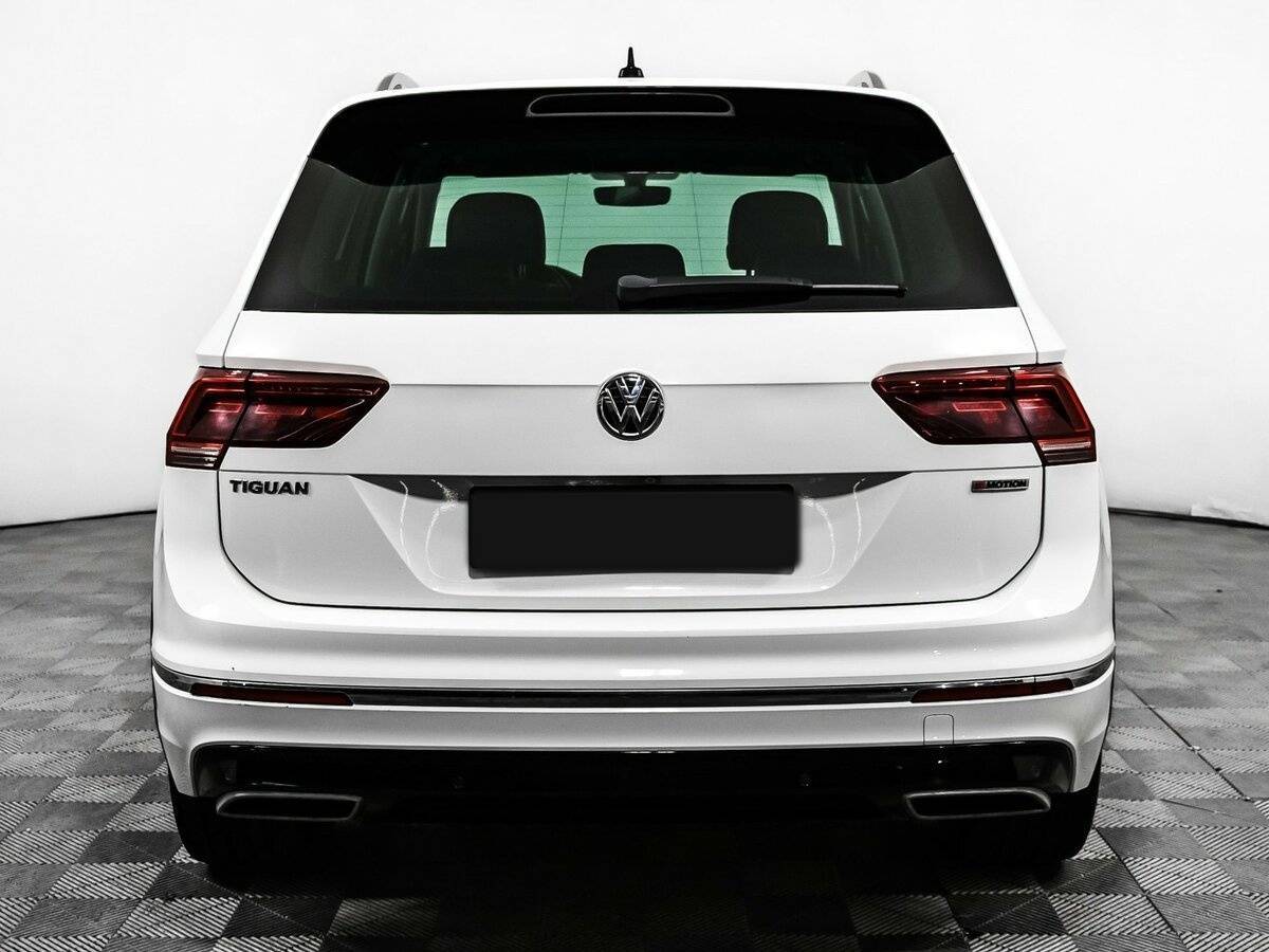 Купить Volkswagen Tiguan с пробегом. Фото: #5