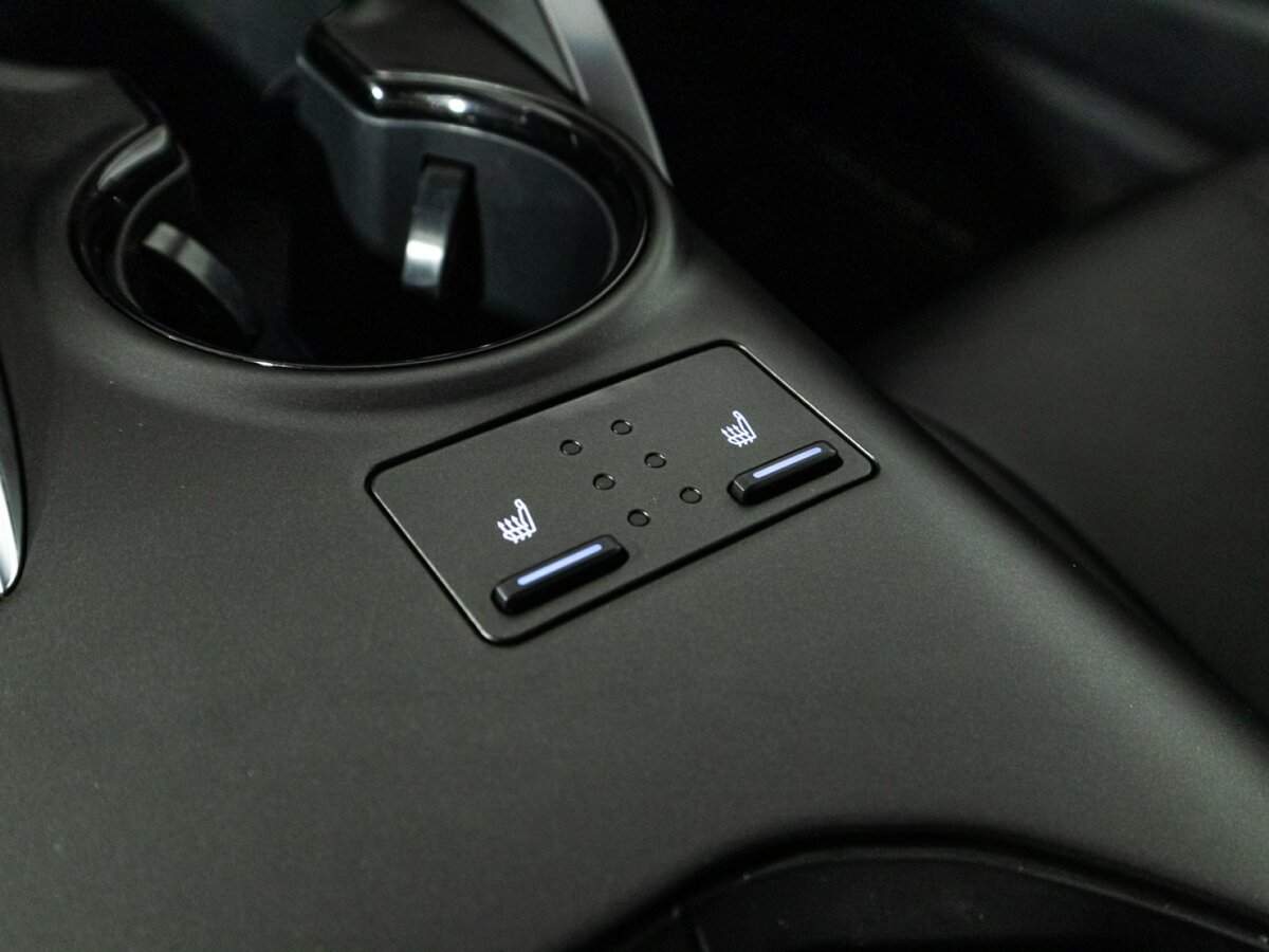 Купить Toyota Camry с пробегом. Фото: #17