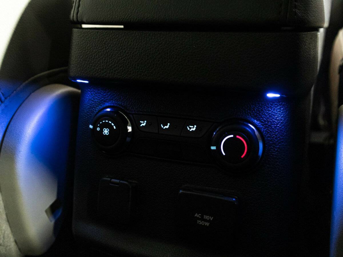 Купить Ford Explorer с пробегом. Фото: #21