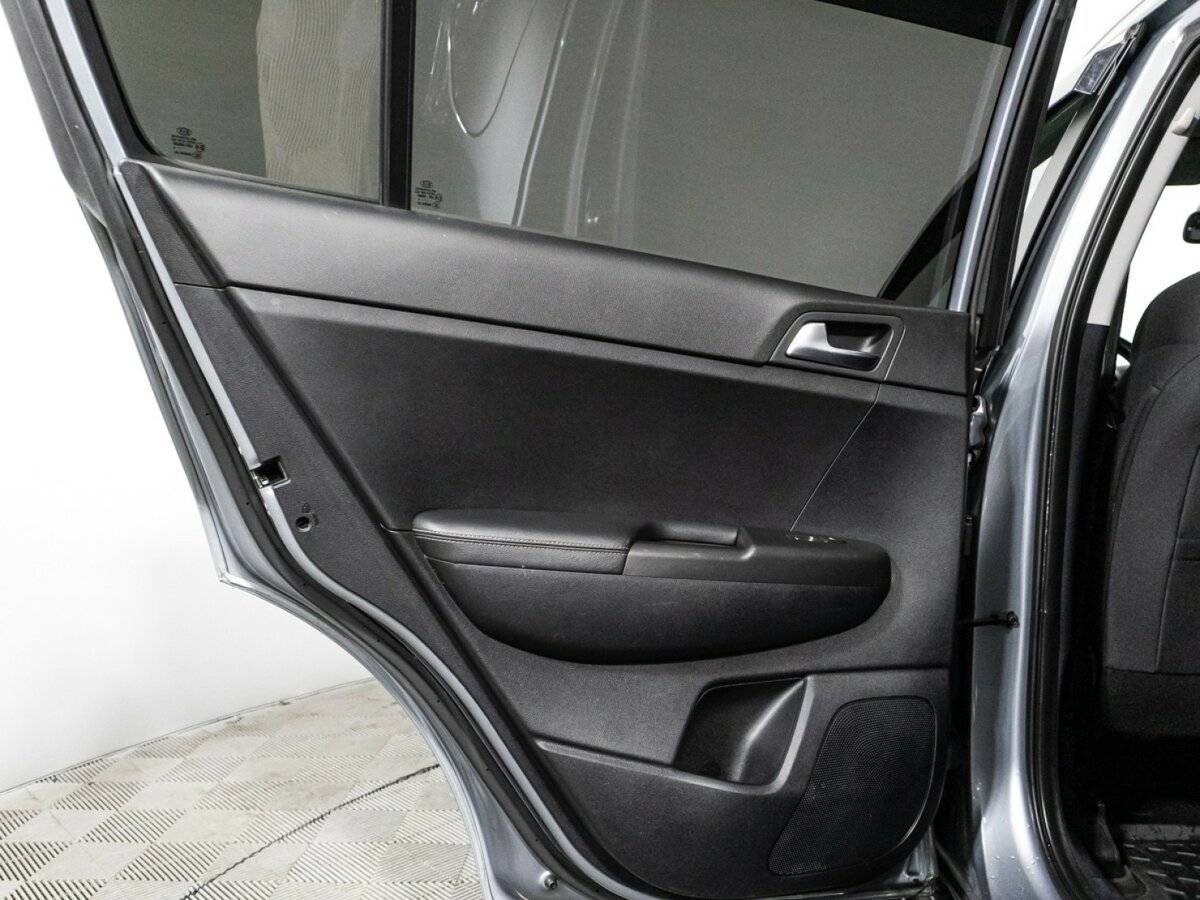 Купить Kia Sportage с пробегом. Фото: #25