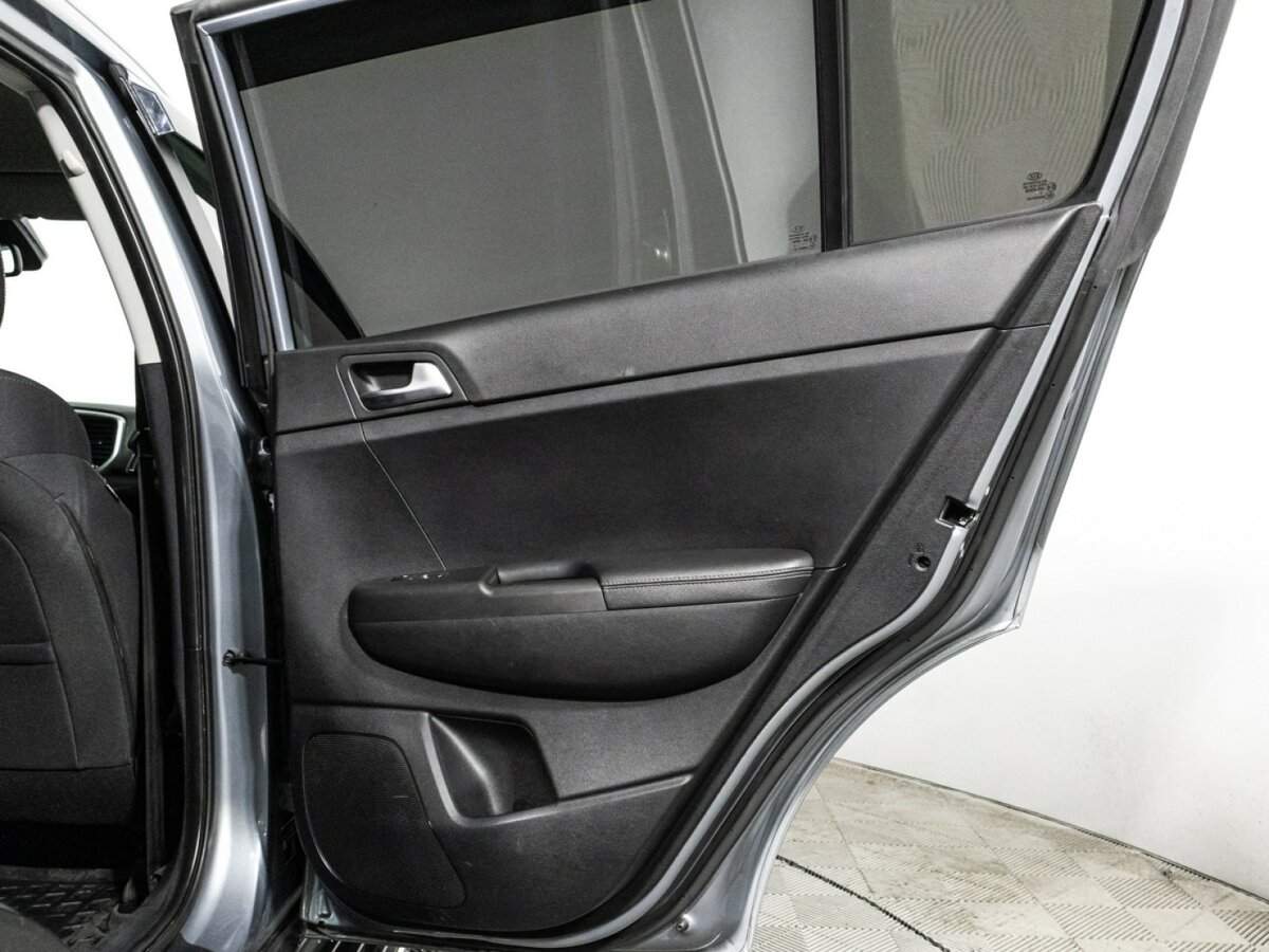 Купить Kia Sportage с пробегом. Фото: #26