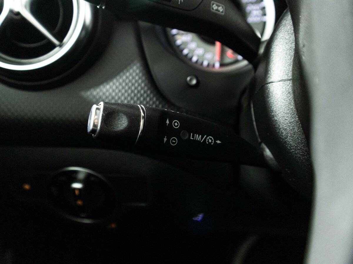 Купить Mercedes-Benz A-Класс с пробегом. Фото: #17