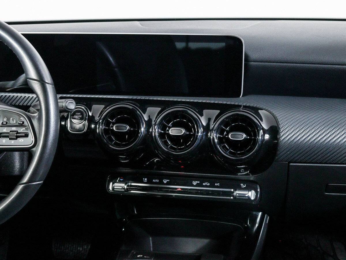 Купить Mercedes-Benz A-Класс с пробегом. Фото: #9