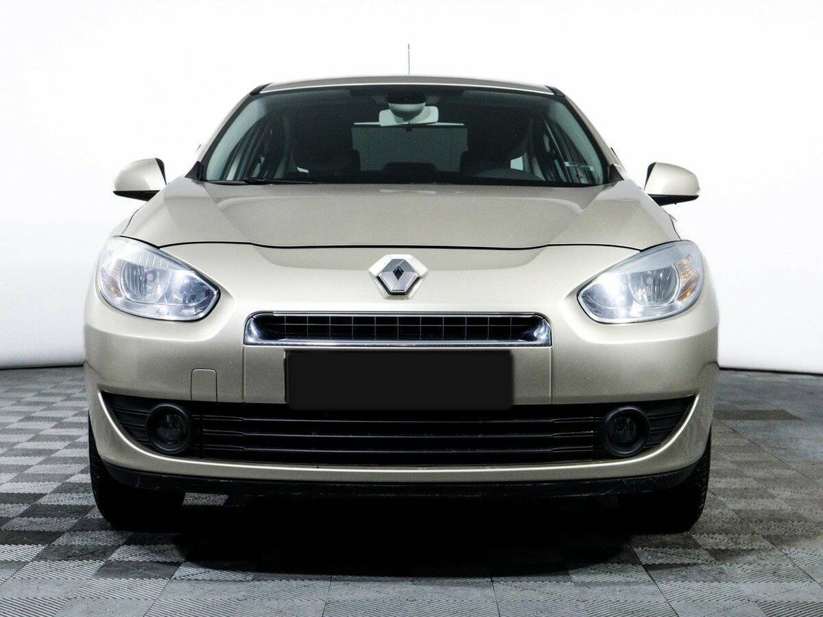 Купить Renault Fluence с пробегом. Фото: #1