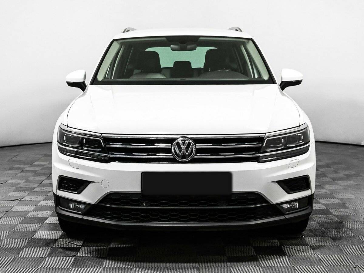 Купить Volkswagen Tiguan с пробегом. Фото: #1