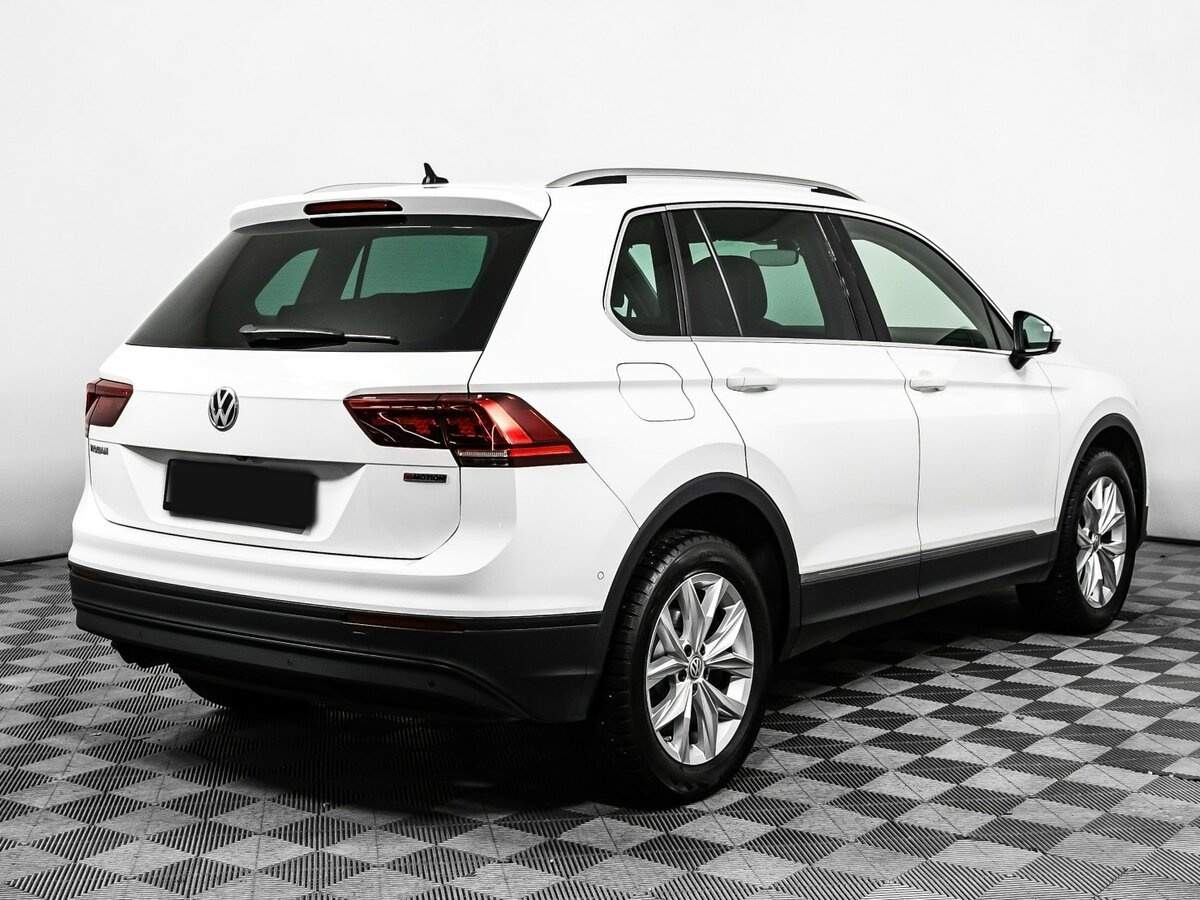 Купить Volkswagen Tiguan с пробегом. Фото: #4